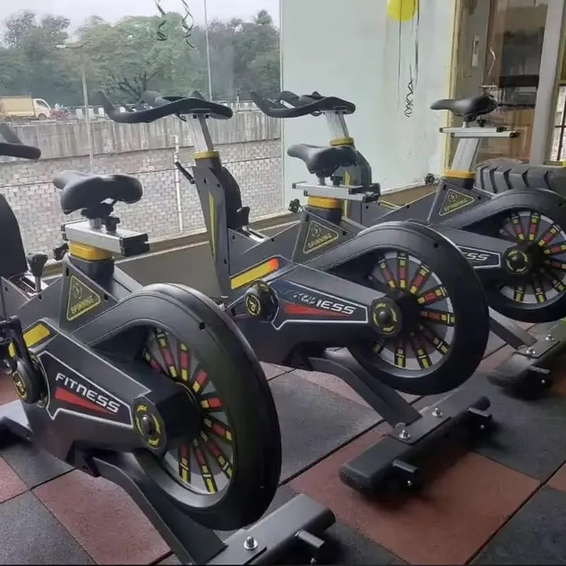 จักรยานปั่นออกกำลังกายในร่มแบบ - Home Gym Equipments บทวิจารณ์และราคา